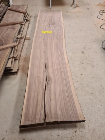 Amerikansk Valnød Planke 360 * 80/77/79 * 5.3 cm