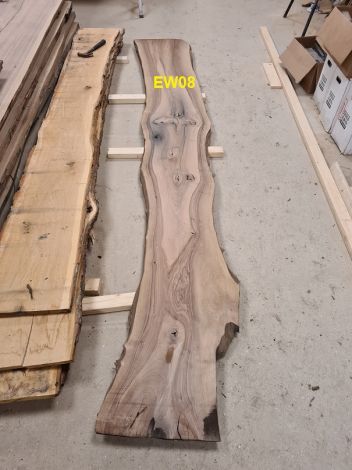 Europæisk Valnød Planke 357 * 47/50/41 * 3.0 cm